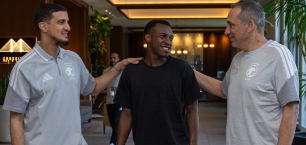 العريس وصل: انضمام سعود عبدالحميد للمنتخب السعودي يعزز صفوف الأخضر في نيويورك